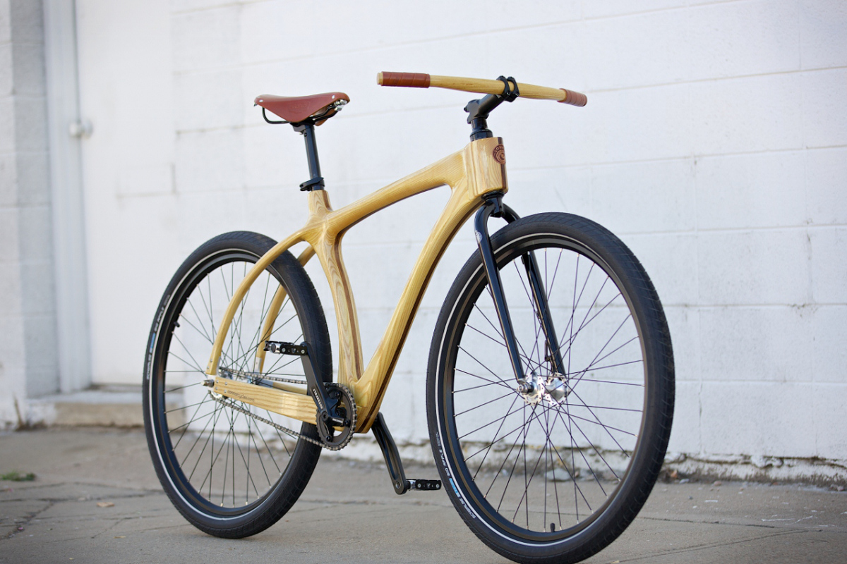 Bicicleta de madeira (8)