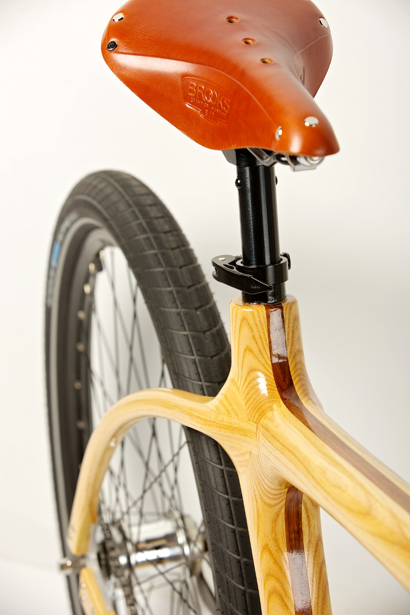 Bicicleta de madeira (9)