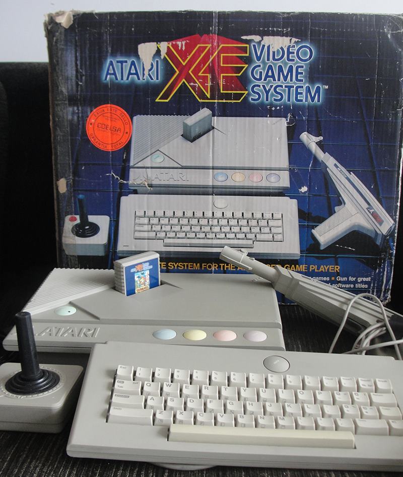 Videogame antigo - Atari XE 1988