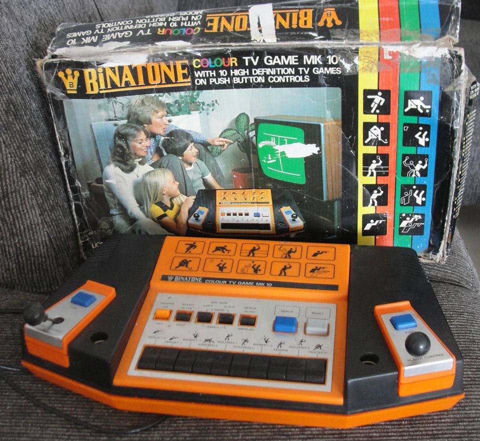 Videogame antigo - Binatone Colour TV Game - Inglaterra