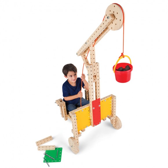 Brinquedo de madeira para montar