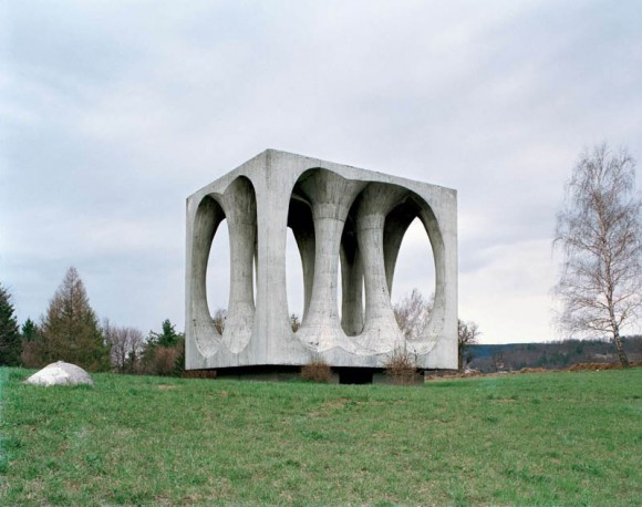 Monumentos esquecidos na Iugoslávia (21) - Ilirska Bistrica