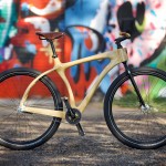 Designer constrói lindas bicicletas de madeira