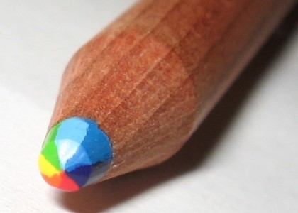 Lápis arco-íris: grafite em 7 cores
