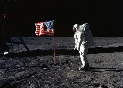 Apollo 11 em 100 segundos – Polêmico e Histórico