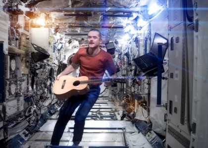 Astronauta grava clipe para se despedir do espaço