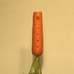 Como fazer uma flauta de cenoura