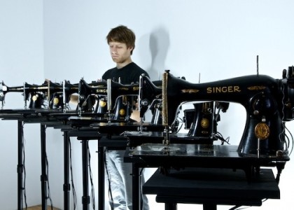 Como transformar máquinas de costura em uma orquestra
