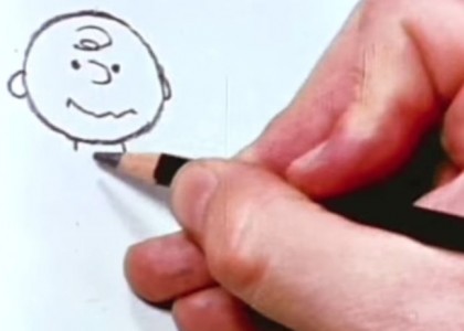 Vídeo mostra Charlie Brown sendo desenhado pela mão de seu próprio criador