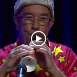Esse australiano mostra como prender a atenção em uma palestra – criando um clarinete de cenoura